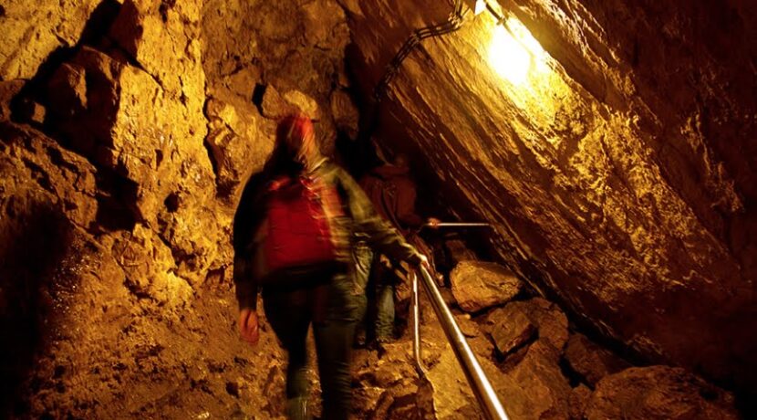 Jaskinia Mroźna znów otwarta dla turystów