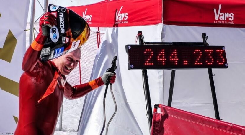 Nowy rekord Polski w prędkości zjazdu na nartach – 244 km/h!
