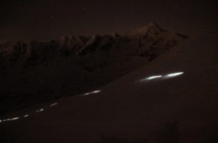 Koniec nocnych wędrówek po Tatrach – również zimą!