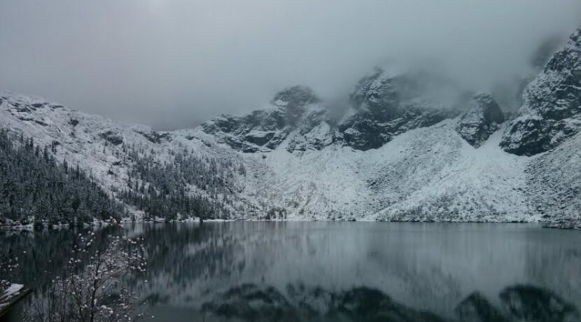 Załamanie pogody w Tatrach. Spadnie kilkanaście centymetrów śniegu