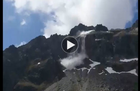 Potężny obryw skalny i lawina kamienna w Tatrach (FILM)