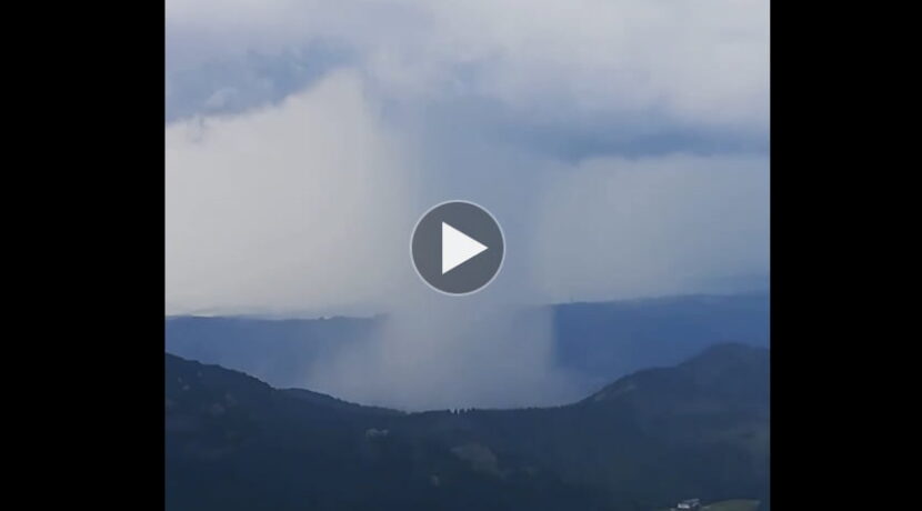 Słup deszczu niczym trąba powietrzna. Ciekawe zjawisko pogodowe w Tatrach (FILM)