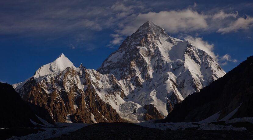 Nie ma kontaktu ze wspinaczami na K2. „Nie widać żadnego śladu ani światła”