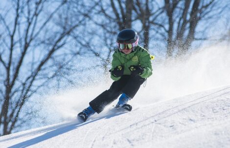 Ubezpieczenie narciarskie – czy warto je wykupić?